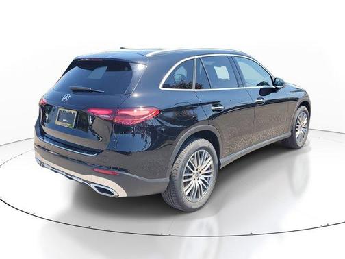 2025 Mercedes-Benz GLC 300 Base