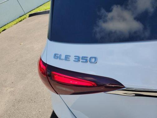 2026 Mercedes-Benz GLE 350