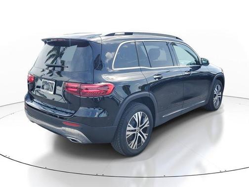 2025 Mercedes-Benz GLB 250 Base