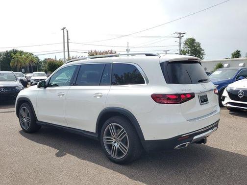 2025 Mercedes-Benz GLS 450 4MATIC