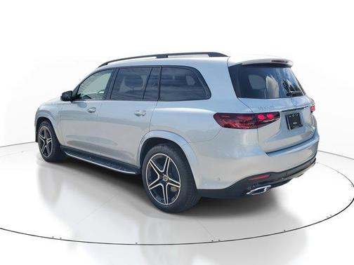 2026 Mercedes-Benz GLS 450