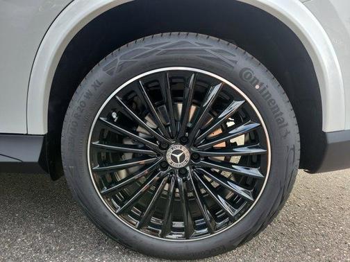 2026 Mercedes-Benz GLC 300 Base