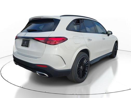 2026 Mercedes-Benz GLC 300 Base
