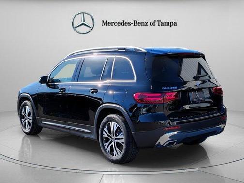 2026 Mercedes-Benz GLB 250 Base