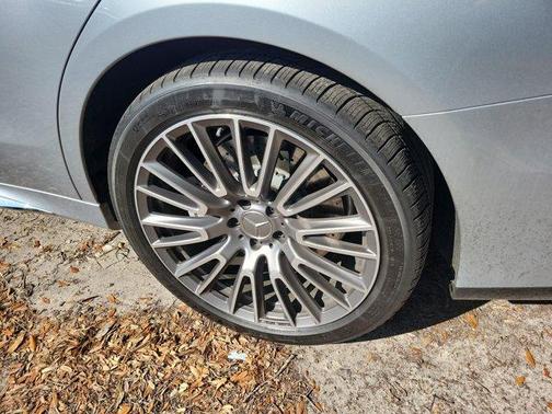 2025 Mercedes-Benz AMG E 53 Base