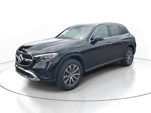 2025 Mercedes-Benz GLC 300 Base