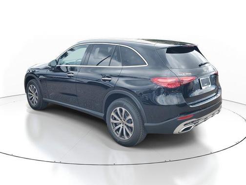 2025 Mercedes-Benz GLC 300 Base