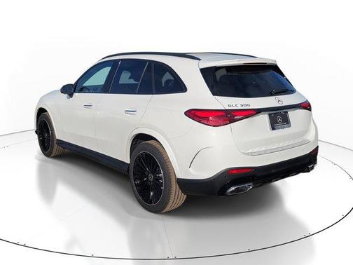 2026 Mercedes-Benz GLC 300 Base
