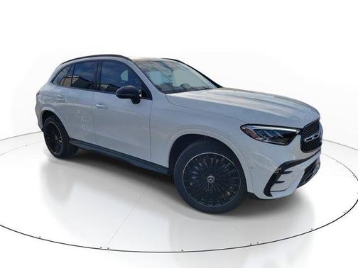 2026 Mercedes-Benz GLC 300 Base