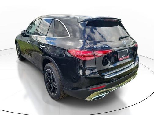 2026 Mercedes-Benz GLC 300 Base 4MATIC