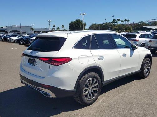 2024 Mercedes-Benz GLC 300 Base