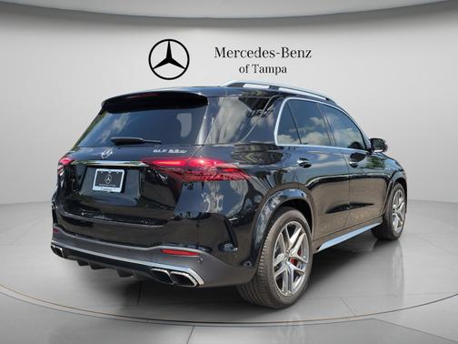 Obsidian Black Metallic 2025 Mercedes-Benz AMG GLE 63