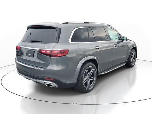 2026 Mercedes-Benz GLS 450 