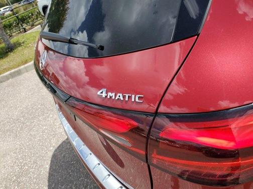 2025 Mercedes-Benz GLC 350e Base 4MATIC