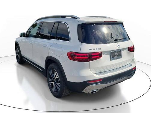 2026 Mercedes-Benz GLB 250 Base