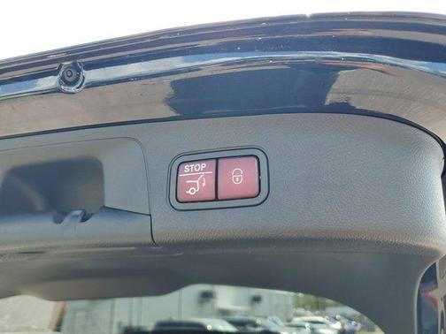 2025 Mercedes-Benz GLA 250 Base