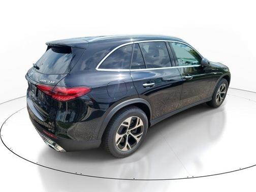 2025 Mercedes-Benz GLC 350e Base 4MATIC