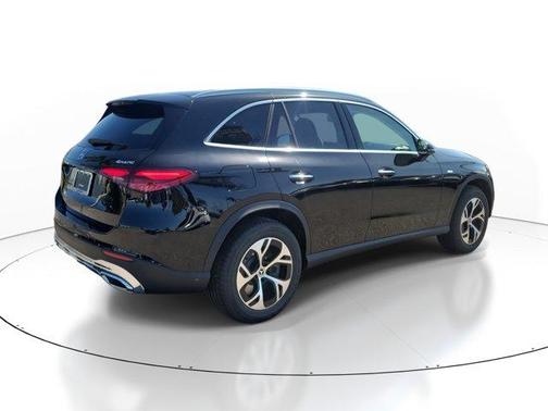 2025 Mercedes-Benz GLC 350e Base 4MATIC