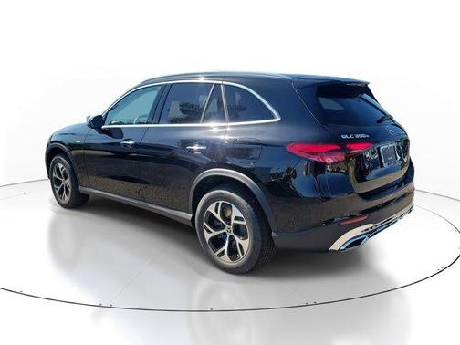 2025 Mercedes-Benz GLC 350e Base 4MATIC