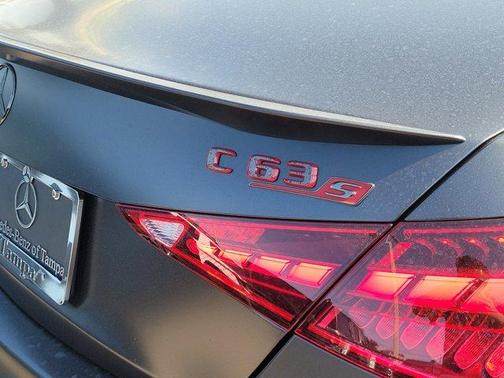 2025 Mercedes-Benz AMG C 63 S E Performance