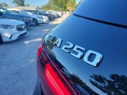 2025 Mercedes-Benz GLA 250 Base