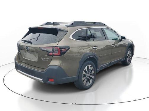 2023 Subaru Outback Touring