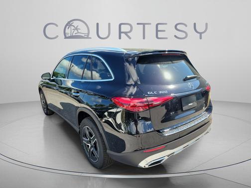 Black 2026 Mercedes-Benz GLC 300