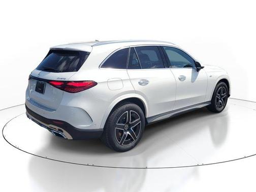 2025 Mercedes-Benz GLC 350e Base 4MATIC