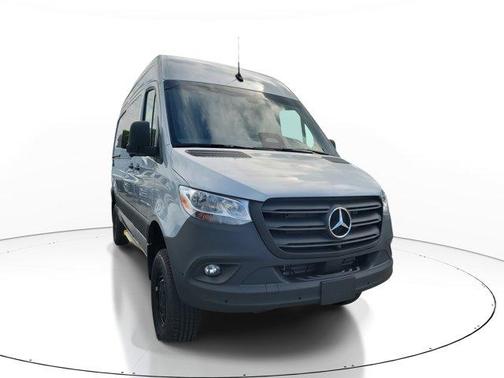 2026 Mercedes-Benz Sprinter 2500 Standard Roof