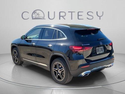 Night Black 2026 Mercedes-Benz GLA 250 Base