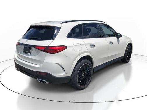 2026 Mercedes-Benz GLC 300 Base