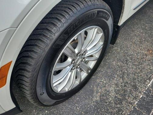 2018 Cadillac XT5 Base