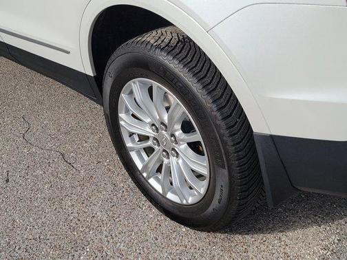 2018 Cadillac XT5 Base