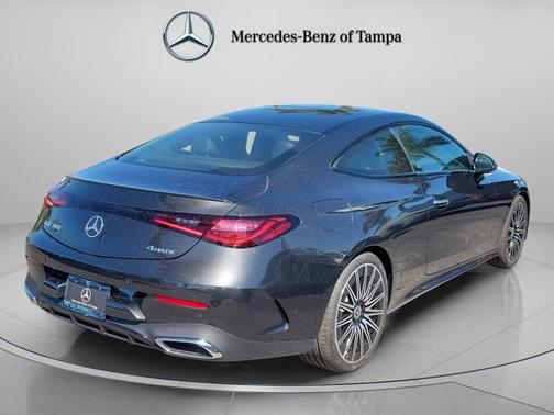 Graphite Grey Metallic 2026 Mercedes-Benz CLE 300