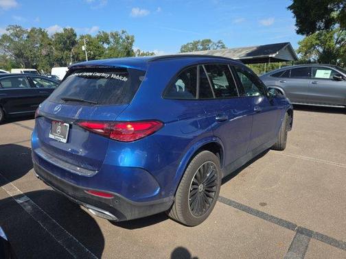 2025 Mercedes-Benz GLC 300 Base