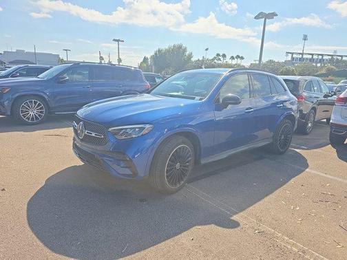 2025 Mercedes-Benz GLC 300 Base