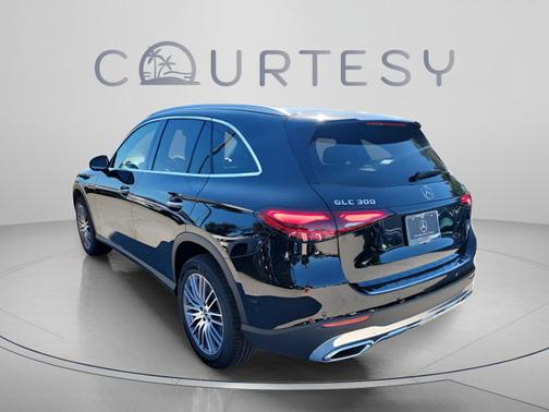 Black 2026 Mercedes-Benz GLC 300 Base