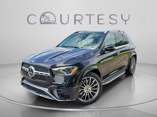 Obsidian Black Metallic 2026 Mercedes-Benz GLE 450
