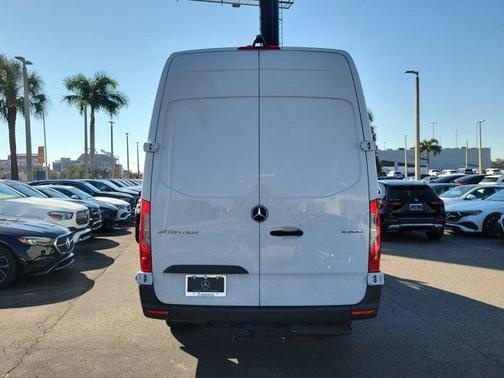 2025 Mercedes-Benz Sprinter 2500 High Roof