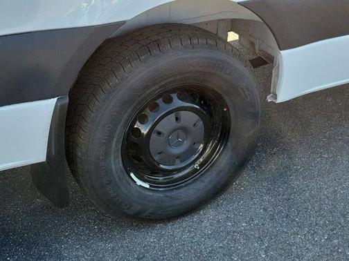 2025 Mercedes-Benz Sprinter 2500 High Roof