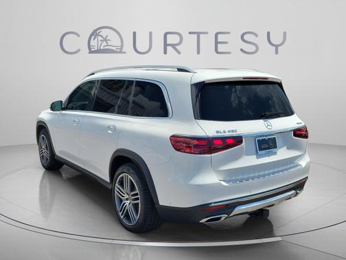 Polar White 2024 Mercedes-Benz GLS 450 4MATIC