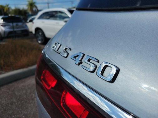 2025 Mercedes-Benz GLS 450 4MATIC