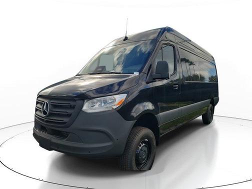 2025 Mercedes-Benz Sprinter 2500 High Roof