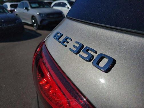 2022 Mercedes-Benz GLE 350 Base 4MATIC