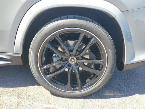 2026 Mercedes-Benz GLS 450