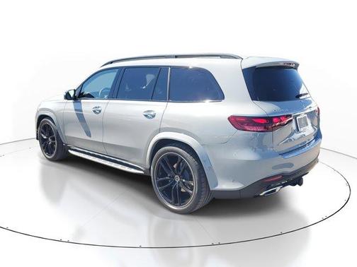 2026 Mercedes-Benz GLS 450