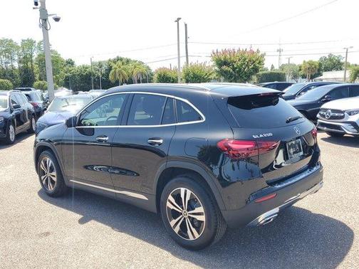 2025 Mercedes-Benz GLA 250 Base