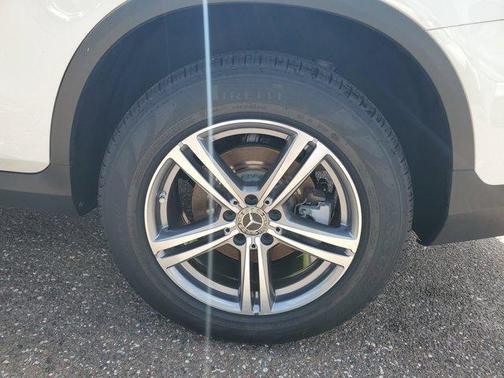 2022 Mercedes-Benz GLC 300 Base