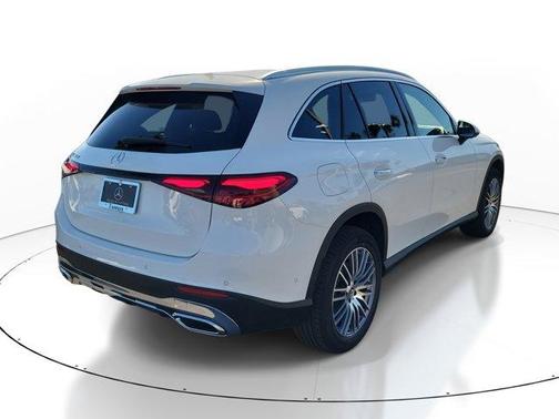 2026 Mercedes-Benz GLC 300 Base