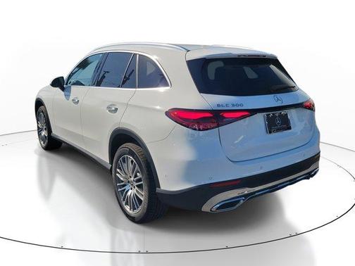 2026 Mercedes-Benz GLC 300 Base